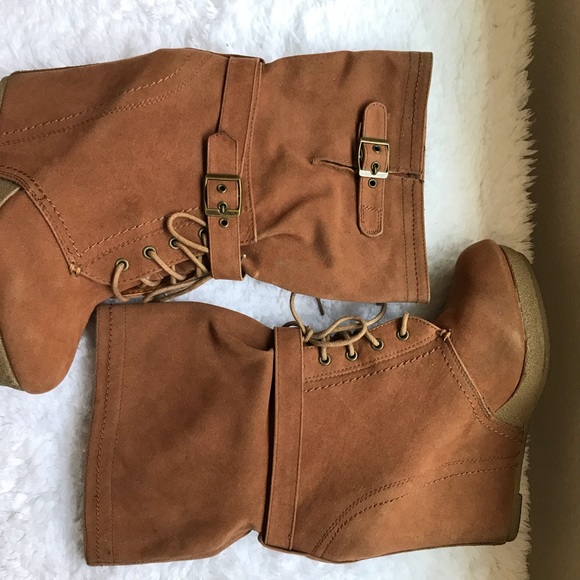 Bakers/Platform Ankle Boots - Picture 4 of 6